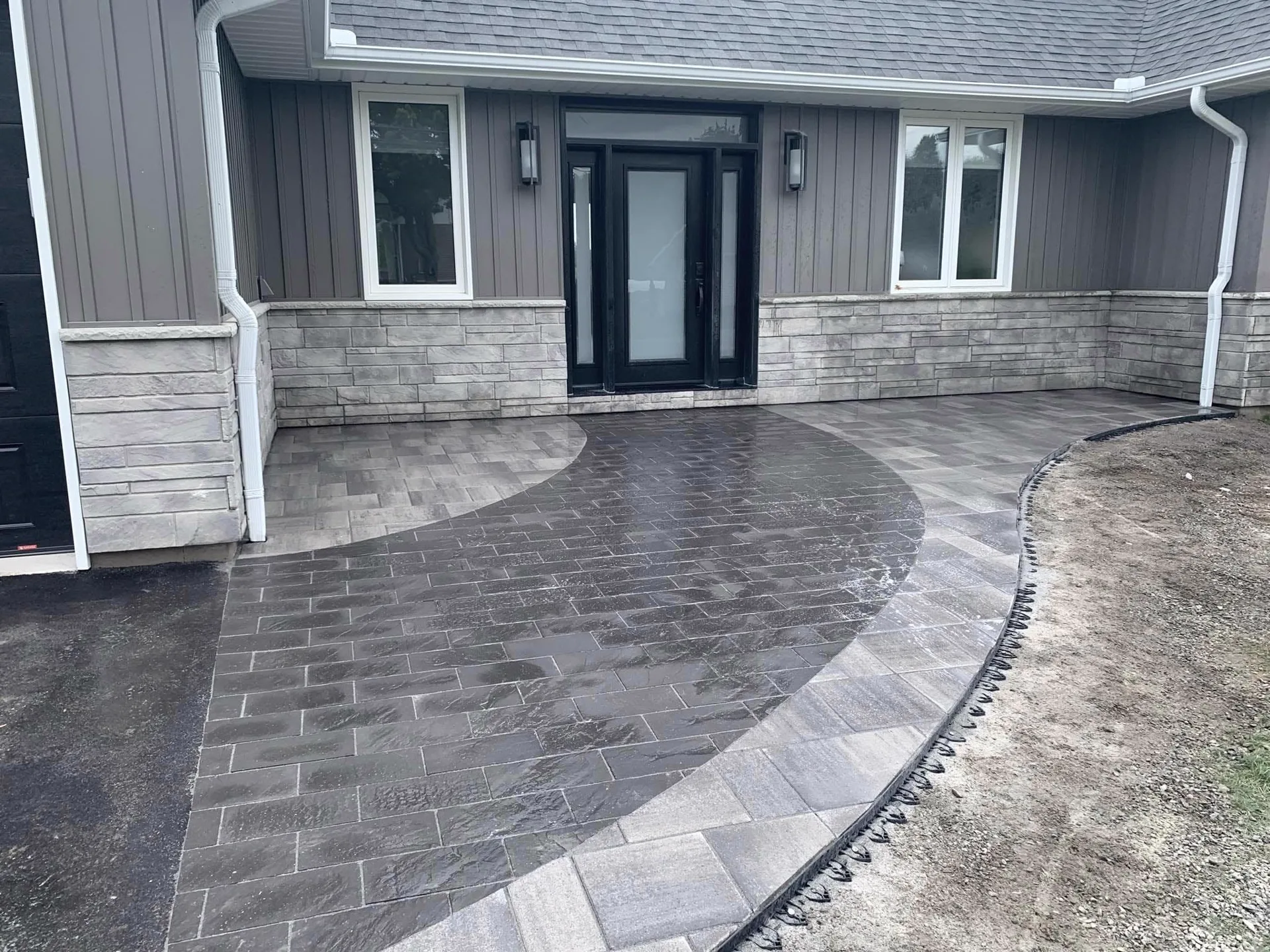 Interlock entrance steps